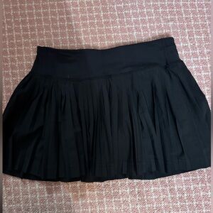 Lululemon Black Pleated Skort